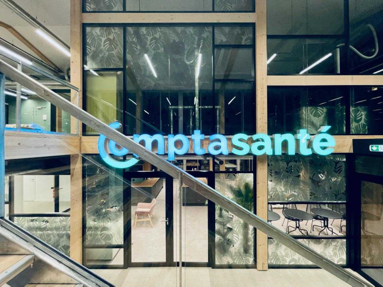 image de Photo d'équipe n°5 de Comptasanté